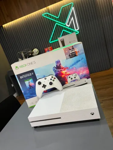 Xbox one s pronta entrega - levo na sua casa 
