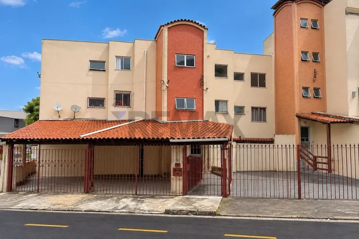 Apartamento para locação na Rua Francisco Vaz de Magalhães