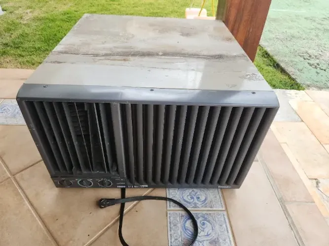Ar condicionado de parede 10000 BTUs Consul 