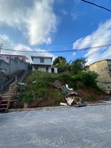 Terreno para venda com excelente potencial para instalação de torre de telefonia. 1100m²