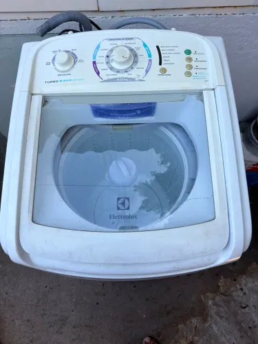 Máquina de Lavar Roupa Eletrolux 8KG