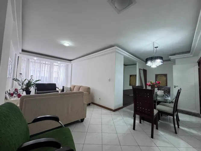 Apartamento a venda possui 141 metros quadrados com 3 quartos em Itapuã - Vila Velha - ES