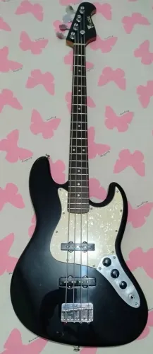 Baixo Eagle Jazz Bass. Zerado!