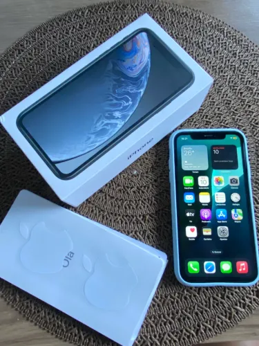 iPhone XR