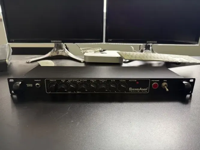 Pré-Amplificador Tech 21 SansAmp RPM - Rack 1U - Made in USA