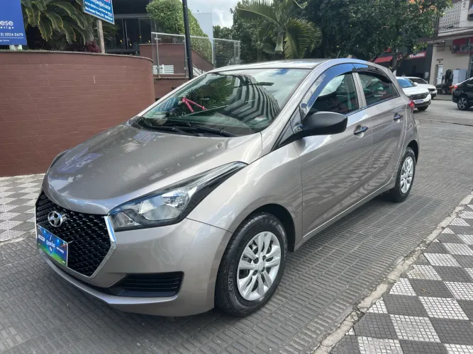 Hyundai HB20 Unique 1.0 Flex 12V Mec. 2019