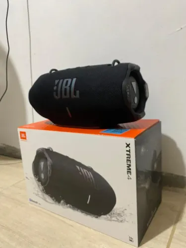 Caixa JBL extreme 4 sem marca de uso