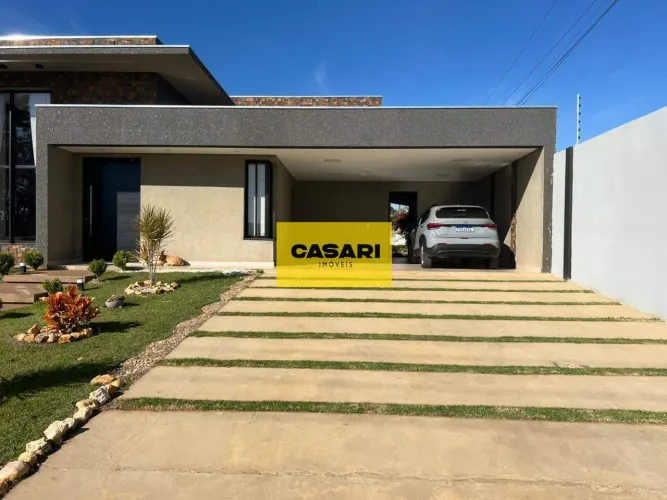 Casa com 4 dormitórios à venda, 322 m² - Jatobá - Cesário Lange/SP