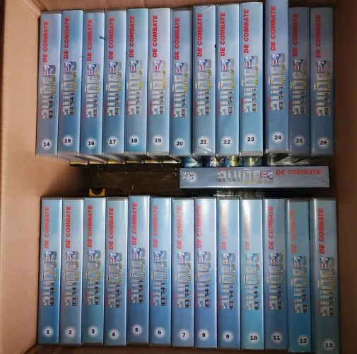 Coleção VHS Aviões de Combate - volumes 1 ao 26 + 31