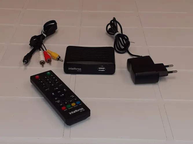 Conversor de TV digital Intelbras  CD 700