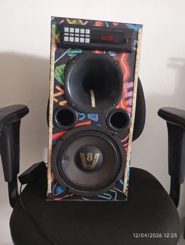 Vendo essa caixa de som 