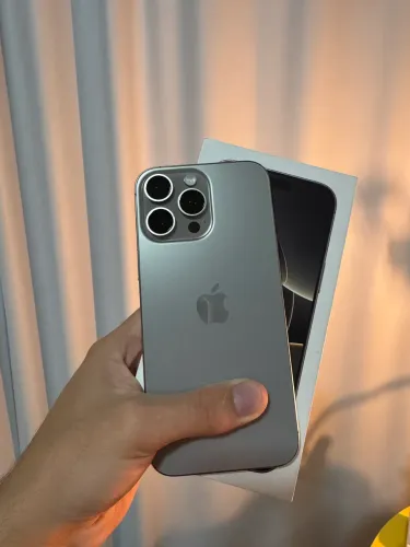 iPhone 16 Pro max 256GB Na garantia Apple 