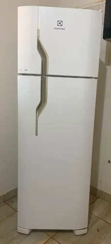 Geladeira Electrolux DC35A 