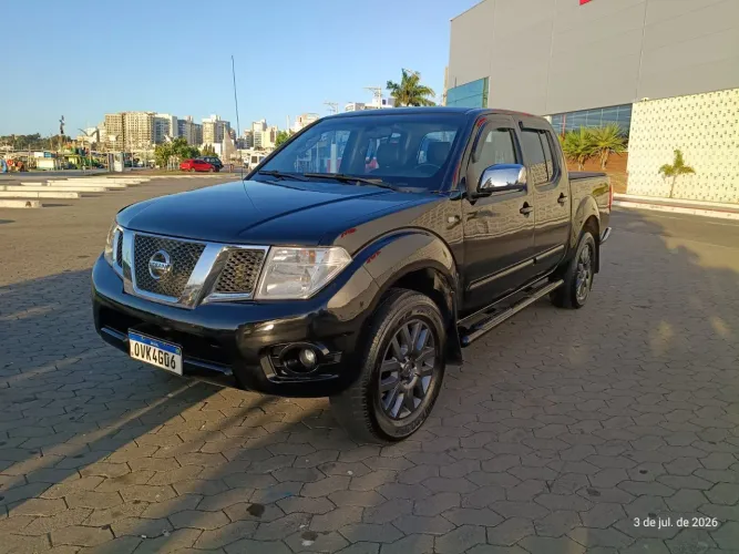 Nissan Frontier SL CD 4X4 2.5tb Diesel AUT 2014