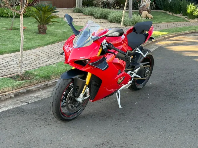 Ducati Panigale V4 S 2020 - 10.400 km - Impecável