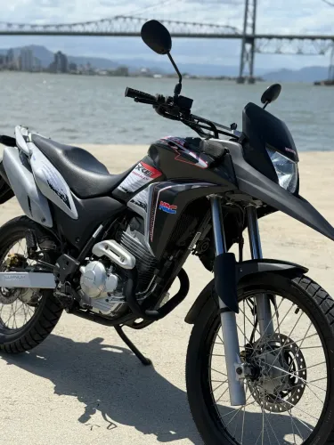 XRE 300 - 2015 Totalmente Revisada