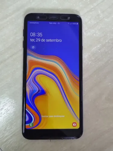 Smartphone Samsung Galaxy J4 Plus