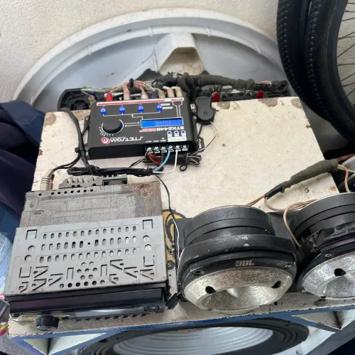 Som automotivo