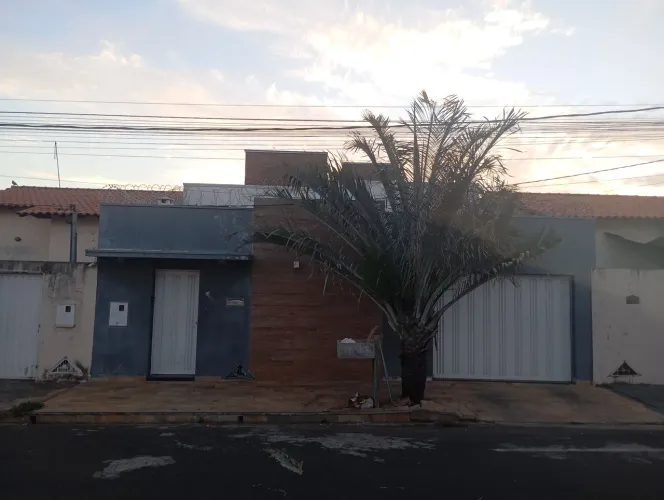 Casa para alugar em Araguari