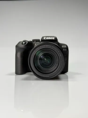 Canon EOS R10 + Lente 18-150mm | < 3k Cliques | Na CAIXA com NF Brasil | Kit Profissional