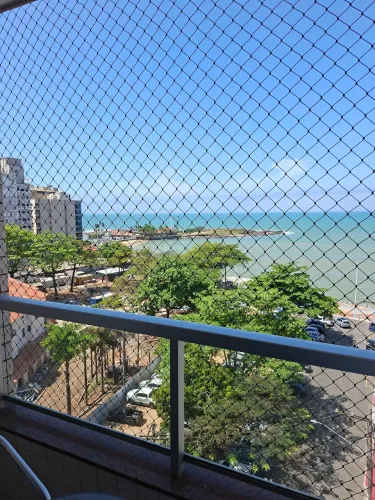 CENTRO GUARAPARI - 2 quartos mais dependência
