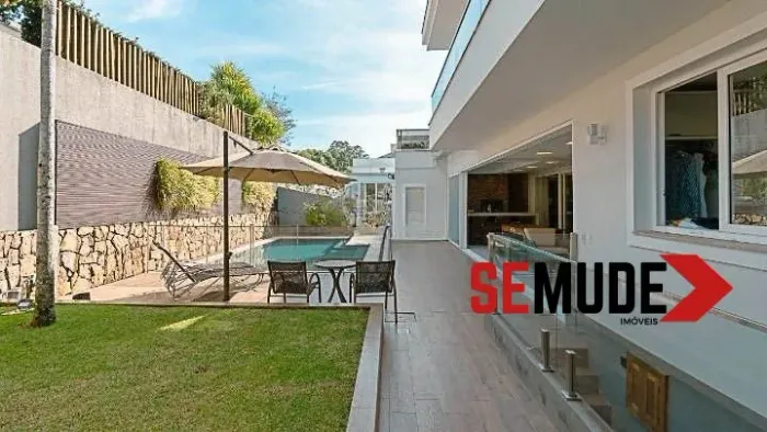 Casa em condomínio no João Paulo