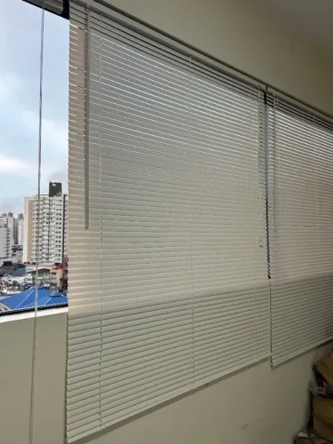 4 Persianas Horizontais PVC Bege 1,20 x 1,55 m
