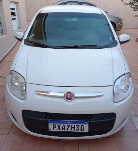 Fiat Palio Attractive 1.0 EVO Fire Flex 8V 5P 2015