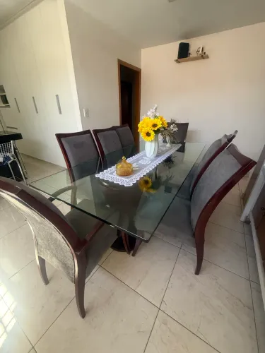Mesa de jantar 8 lugares