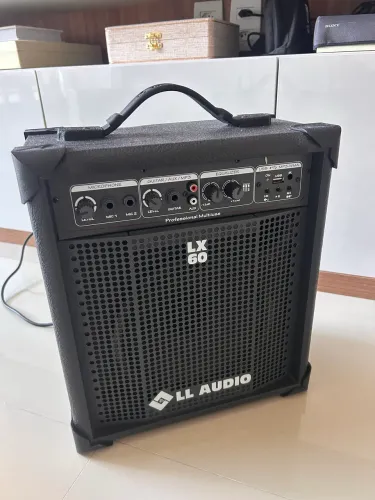 Caixa de Som Multiuso USB / Amplificador de Guitarra-Violão