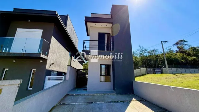 Sobrado à venda em Cotia, Sítio Boa Vista, com 3 quartos, com 120 m², Terra Nobre