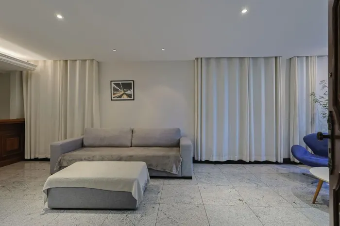 Apartamento à Venda - Carmo Sion, 4 Quartos, 180 m2