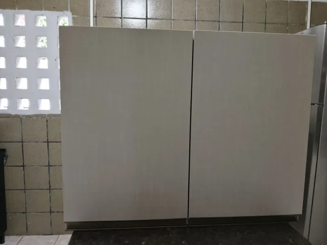 Armário 2 portas novo