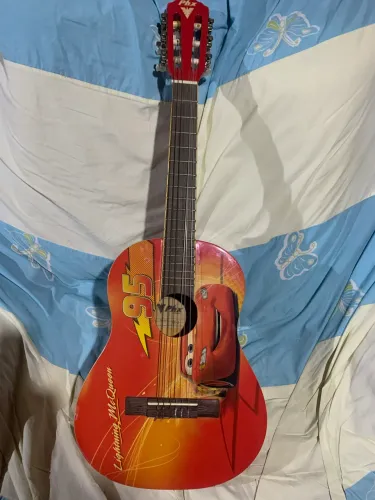 Violão infantil