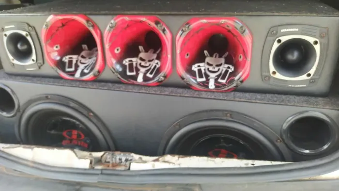 Som automotivo