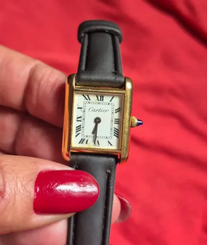 Relógio cartier tank must.