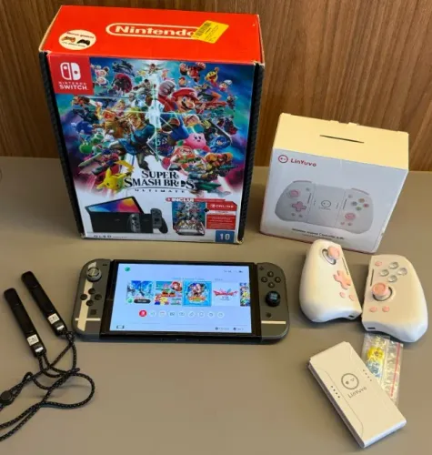 Nintendo Switch Oled Desbloqueado + controles