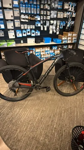 CALOI ELITE CARBON RACING