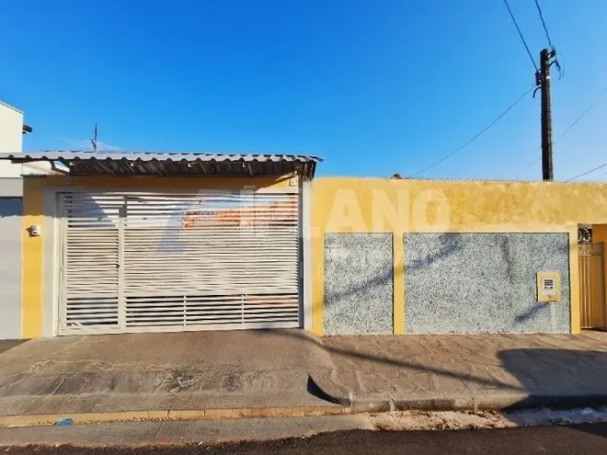Locação de Casas / Padrão na cidade de São Carlos