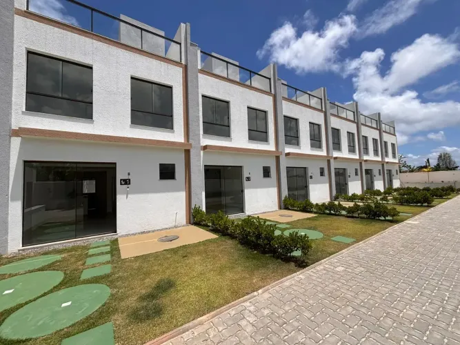 Sobrado para venda com 149 metros quadrados com 4 quartos