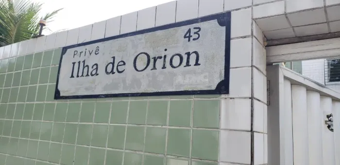 OTIMA OPORTUNIDADE - Casa em Condomínio Fechado