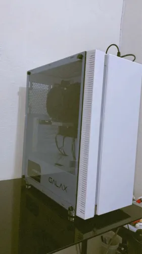 PC Gamer Intel i5 10400F / NVIDIA GeForce GT 1030 / DDR4 8GB / SSD 120GB
