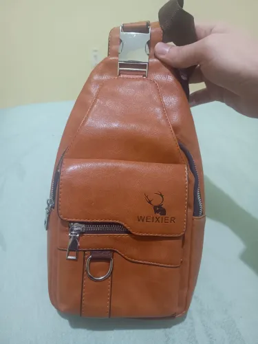 Bolsa Lateral Pequena Shoulder Bag em Couro Legítimo