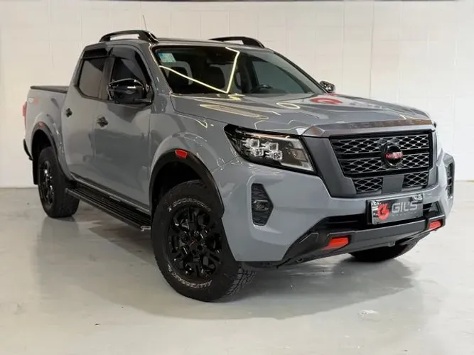 Nissan Frontier Pro4x CD 4X4 2.3 Bi-TB Die. AUT 2023