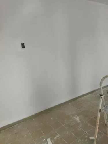 pedreiro disponível