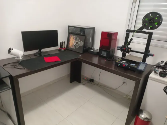 MESA EM L 157x157cm - HOME OFFICE OU GAMER