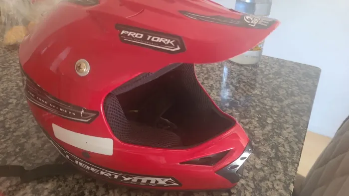 Capacete Protork Tamanho 58 pra levar hoje