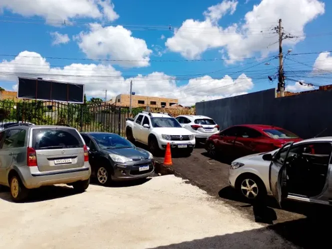 Alugo vagas de garagem no Fernão Dias em IGARAPE MG