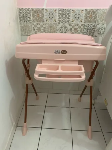 Banheira com trocador