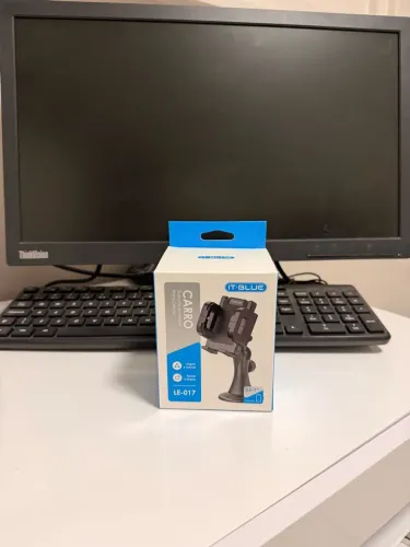 SUPORTE DE CARRO PARA CELULAR LE-017